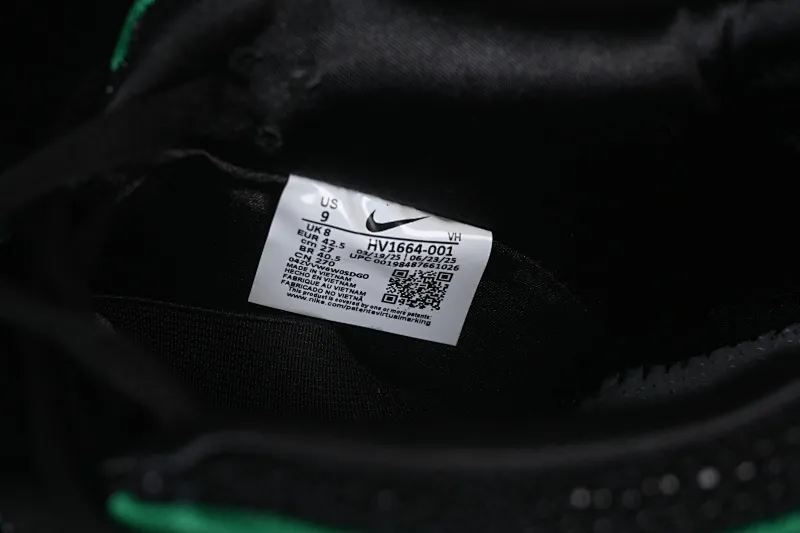 All categories Nk SB Dunk Series Nk SB Dunk Low low-top sneakers Bronx Girls Skate x Nike SB Dunk Low joint model low-top casual skateboard shoes HV1664-001